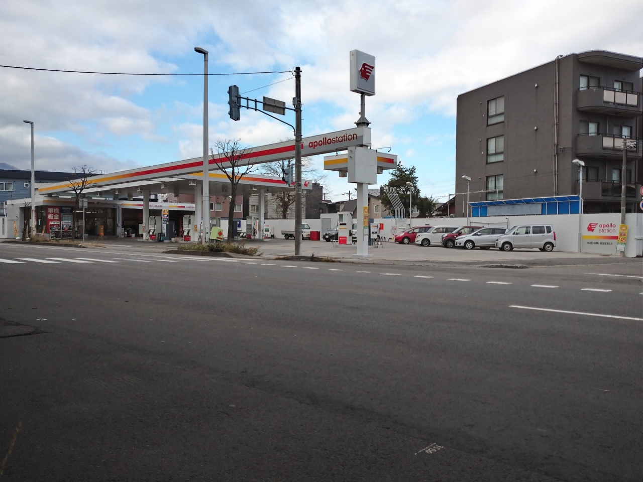 新道発寒SS 河辺石油株式会社