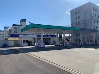 セルフ＆カーケアセンター白子 コスモ石油販売株式会社  西中部カンパニー