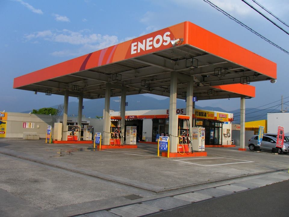 カータクト下北SS 田村商事株式会社