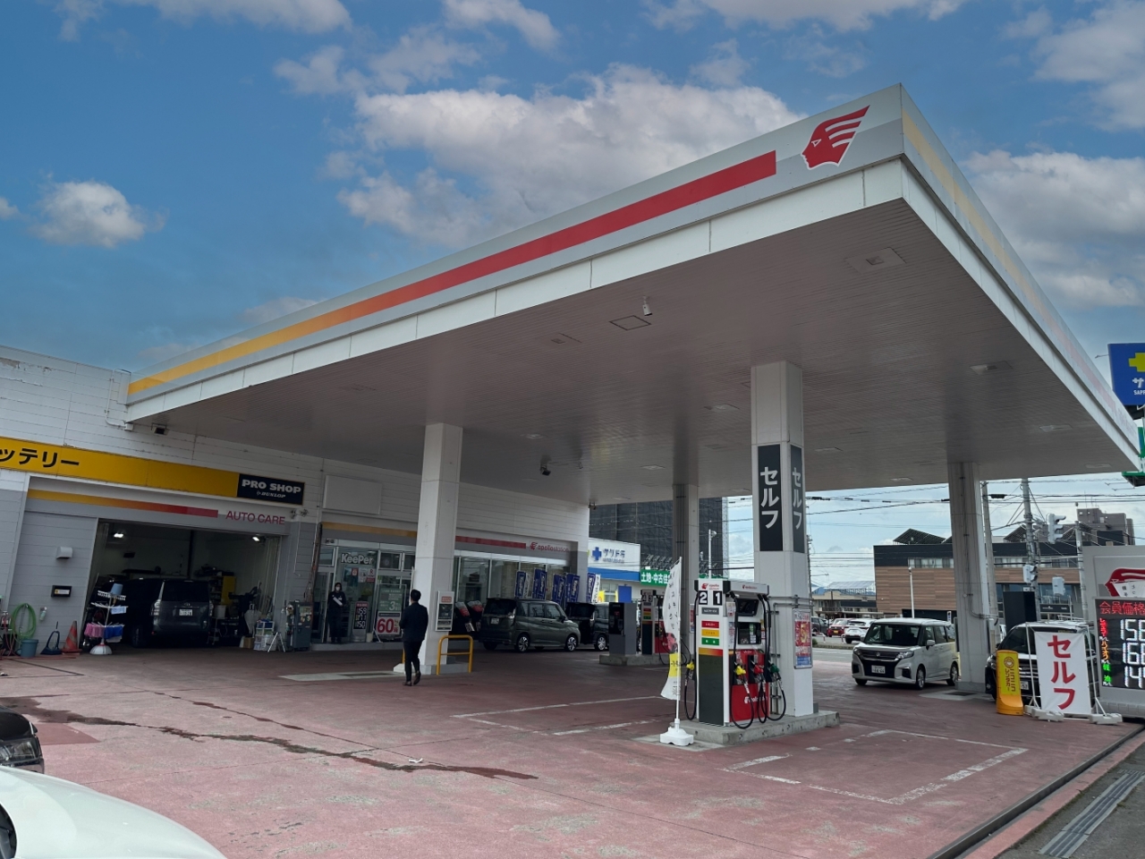 セルフ旭川豊岡4条通SS 株式会社アイックス